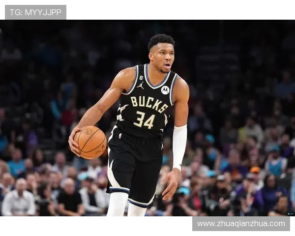 字母哥场均334分119篮板明日雄鹿客战黄蜂出战成疑引关注