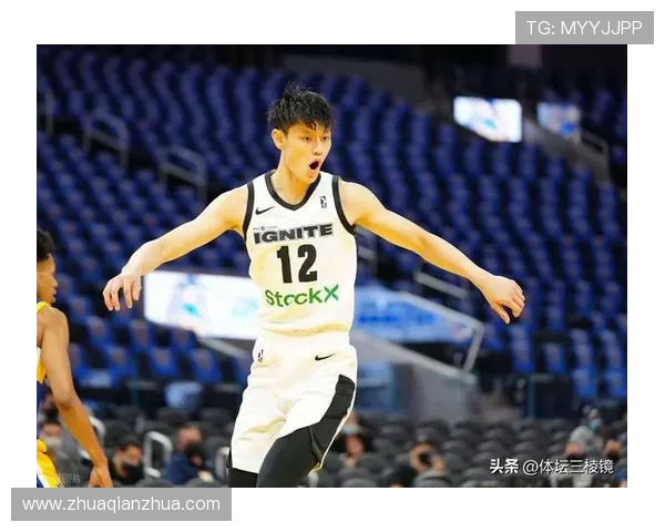 曾凡博NBA中国赛表现平平首战无出手次战坐冷板凳引关注