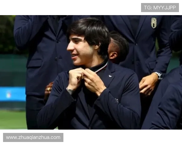 米体报道埃斯波西托三兄弟收购布雷西亚青训母队进军业余联赛